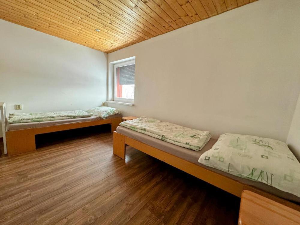 Horska Chata Severka Dolni Lomna Exterior photo